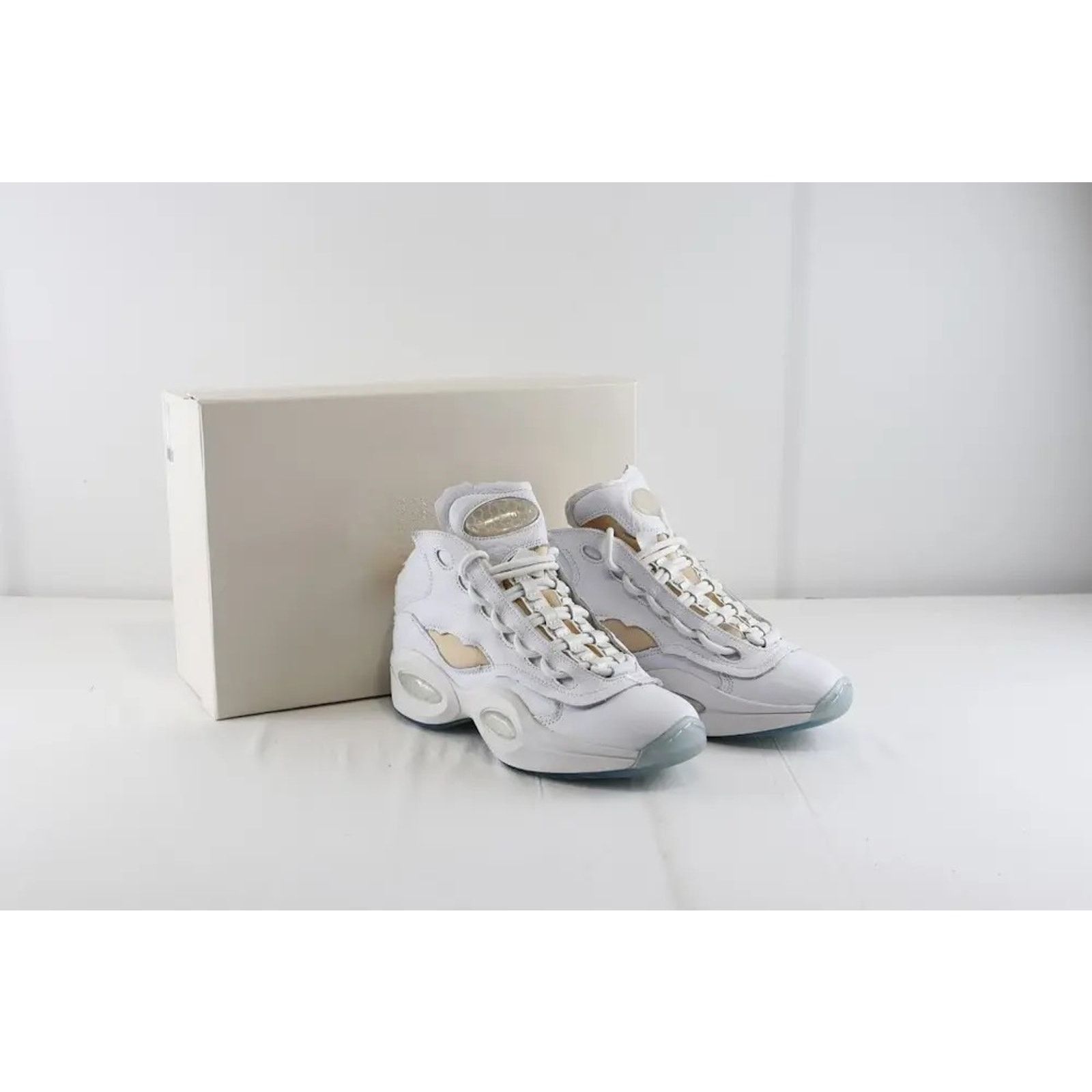 Maison Margiela × Reebok o1rshd1 Q:5 / Basketball Sneakers in White Size US 9 / EU 42 - 11 Thumbnail