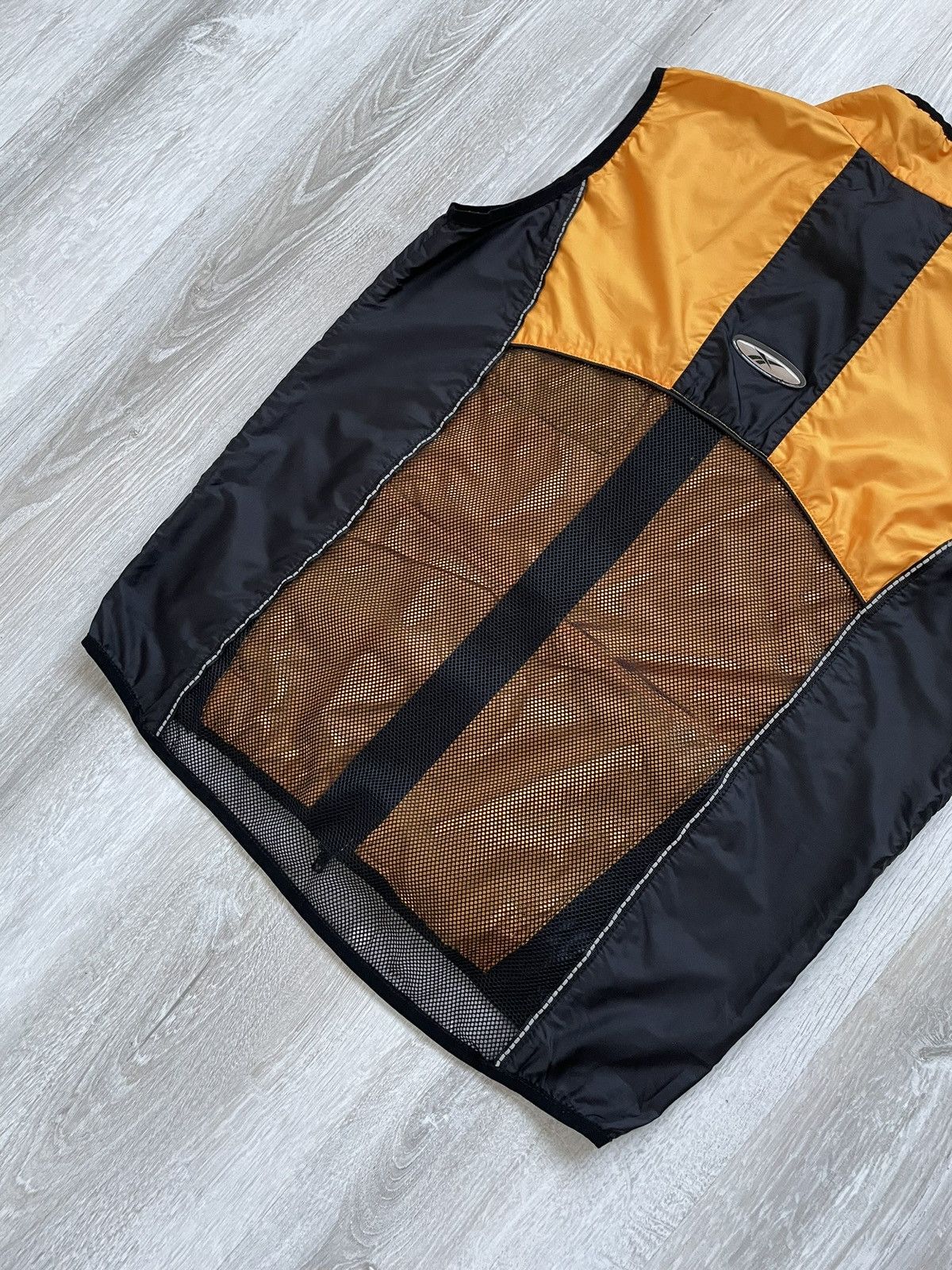 Reebok × Vintage 90s Vintage Reebok Vest Light UV Indigator Full Zip Size US L / EU 52-54 / 3 - 9 Thumbnail