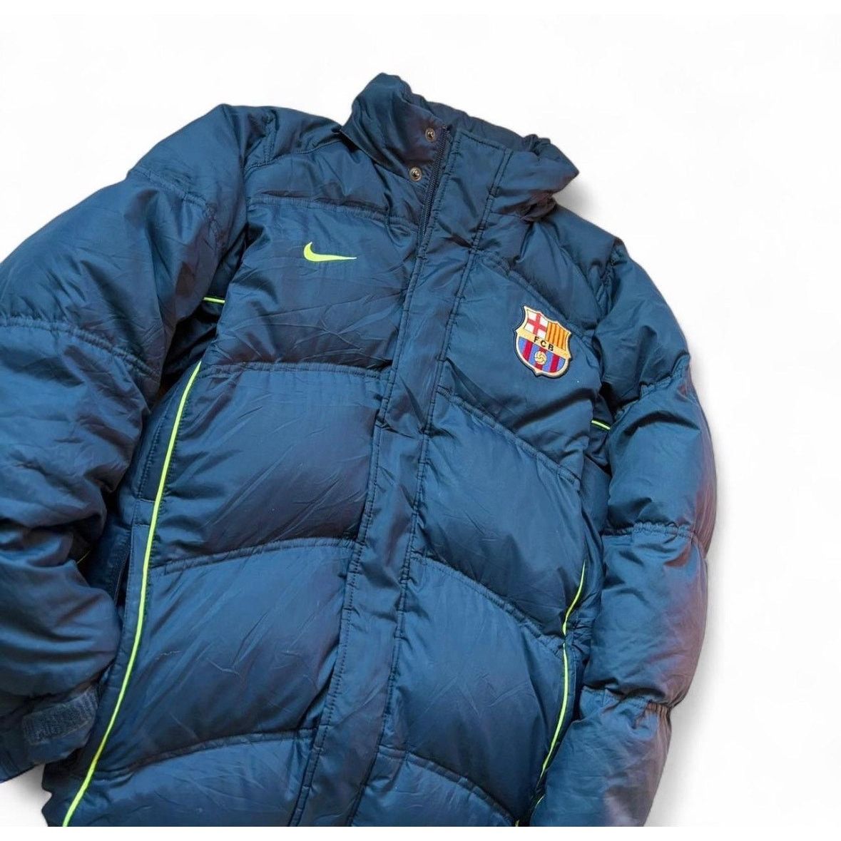 Nike Nike vintage 2006 fc barcelona puffer jacket rare XS neon Size US XS / EU 42 / 0 - 3 Thumbnail