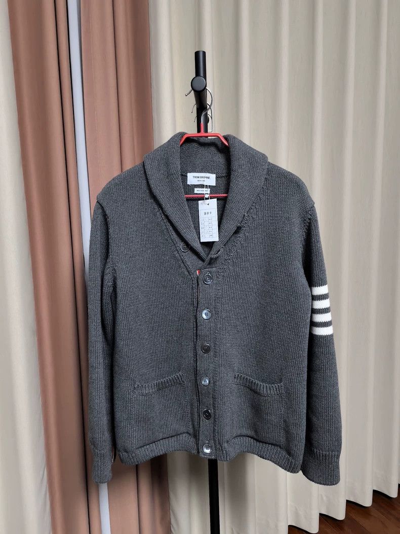 Thom Browne Thom Browne Heavy Knit Cardigan for Men-dmc Size US M / EU 48-50 / 2 - 1 Thumbnail
