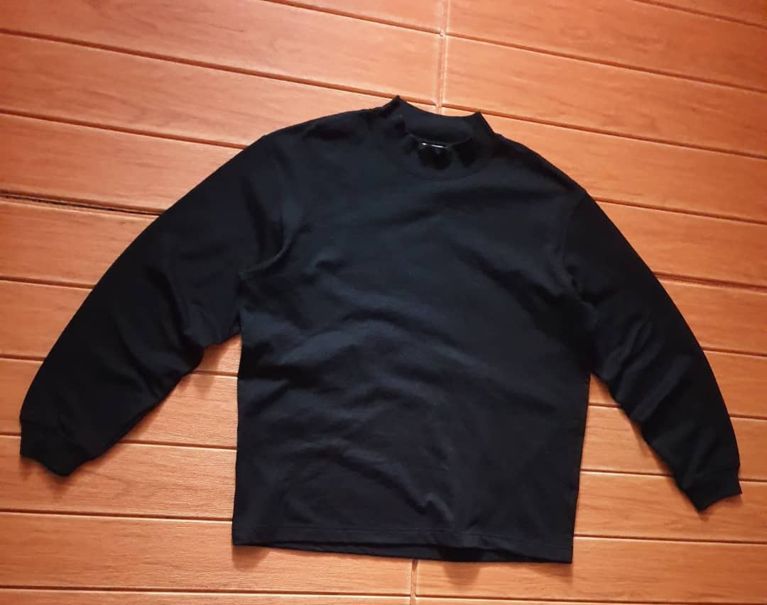 Japanese Brand Uniqlo super black longsleeve shirt Size US XL / EU 56 / 4 - 5 Thumbnail