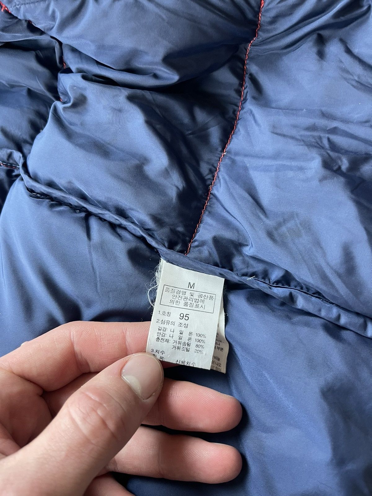 The North Face × Vintage The North Face 700 Down Puffer Vest Red Goose Down Korea Size US M / EU 48-50 / 2 - 17 Thumbnail