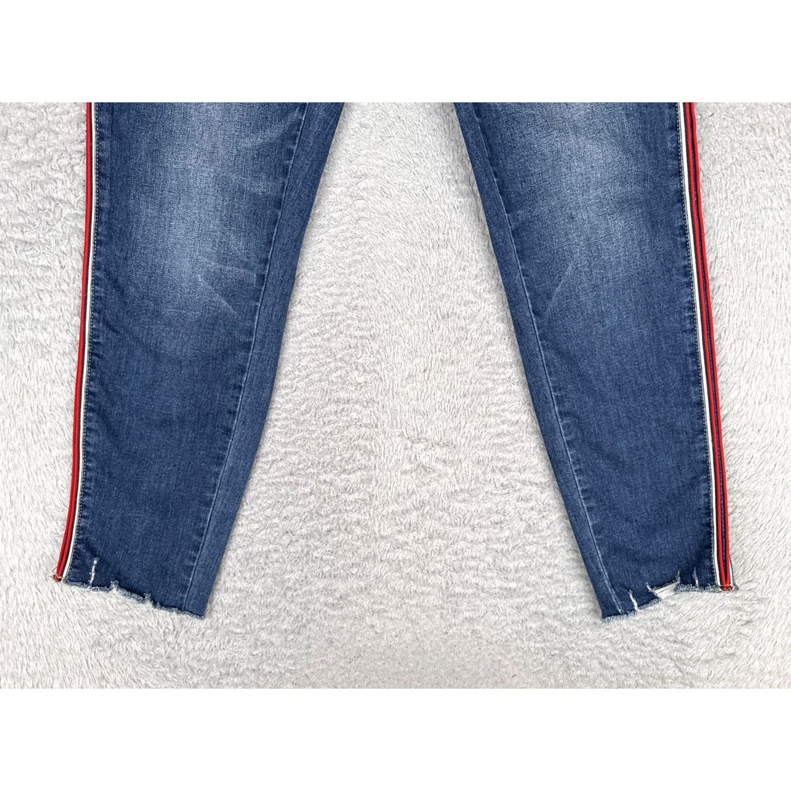 Vintage Vervet Jeans Womens 30 Blue Med Wash Skinny 5-Pocket Crop Striped High Rise Distressed Zipper Button Size 30" / US 8 / IT 44 - 2 Thumbnail