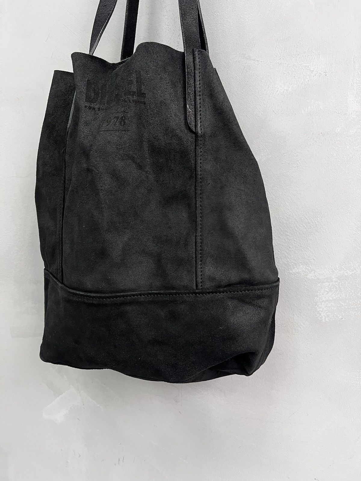 Diesel × Vintage Vintage Diesel Messenger Shoulders Bag Y2K Leather Big Logo Size ONE SIZE - 3 Thumbnail