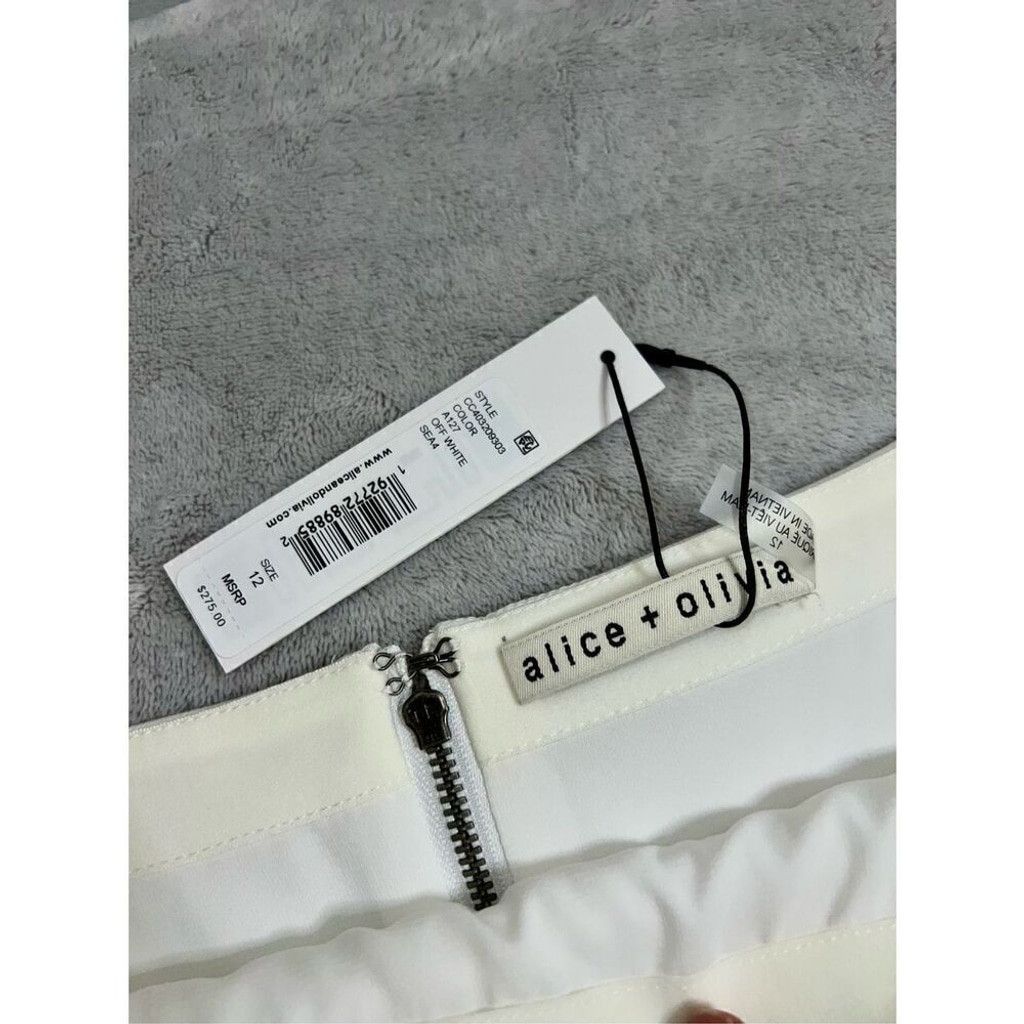 Alice + Olivia ALICE AND OLIVIA White Pleated MINI SKIRT 12 Size 34" / US 12 / IT 48 - 6 Thumbnail