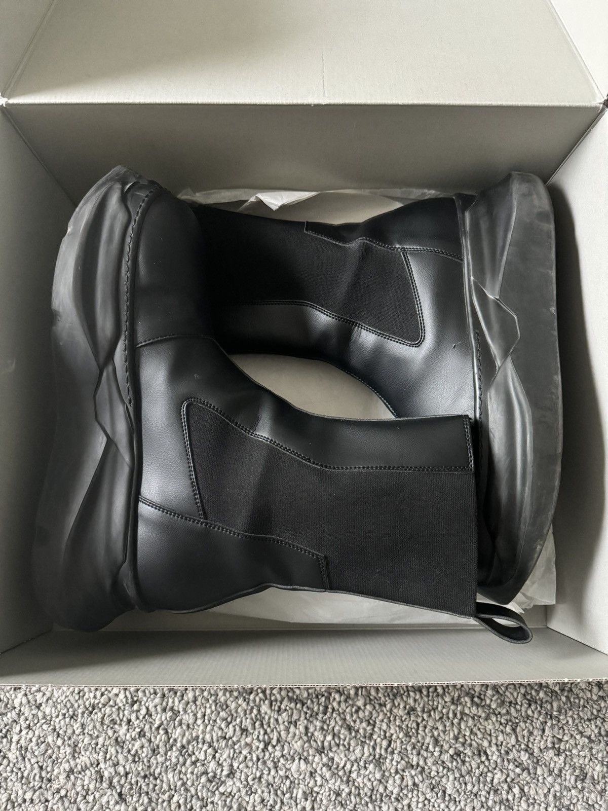 Rick Owens Drkshdw Rick Owen’s Drkshdw Beetle boot Size US 10 / EU 43 - 14 Thumbnail