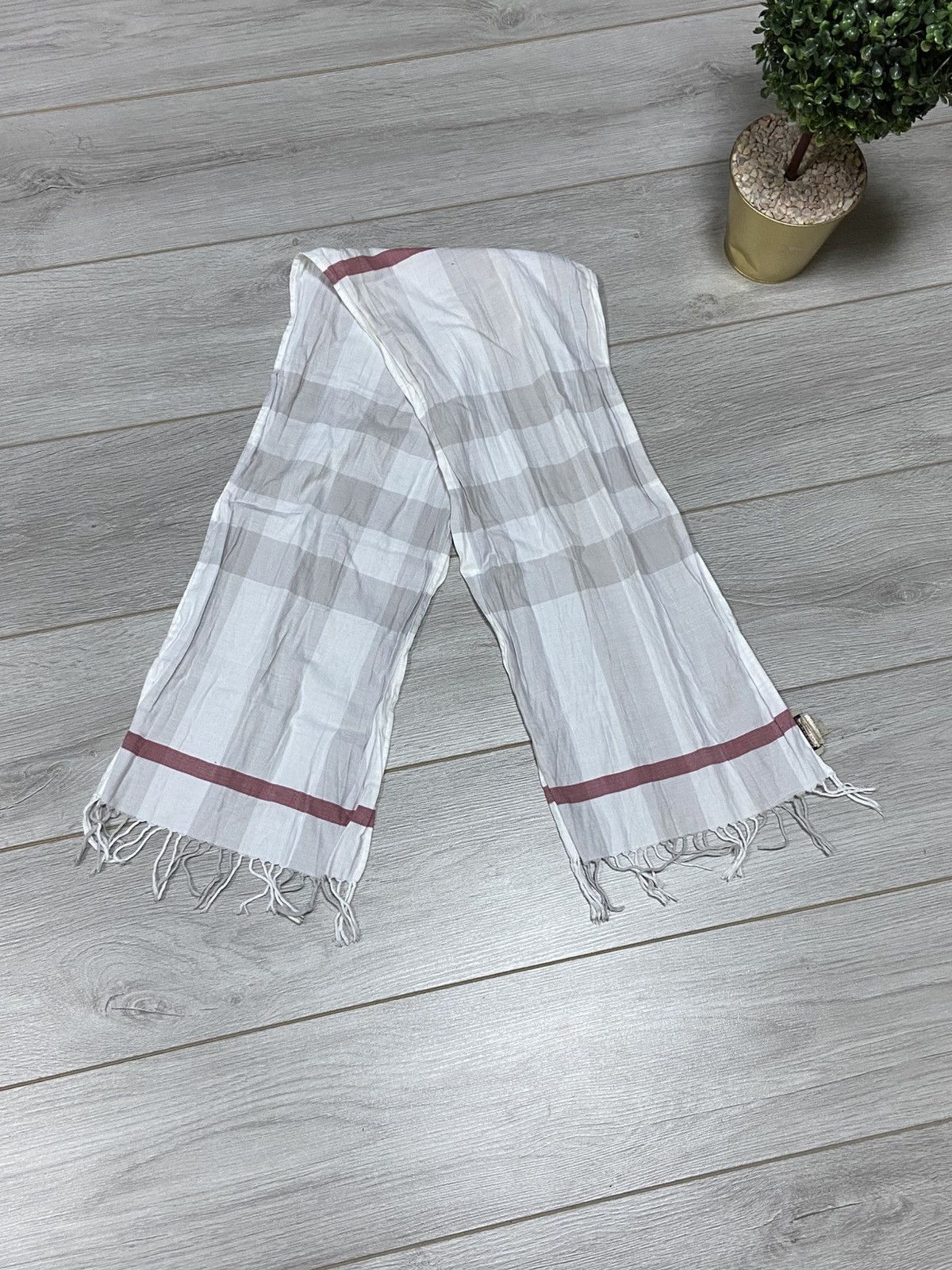 Burberry Burberry nova check vintage scarf Size ONE SIZE - 1 Thumbnail
