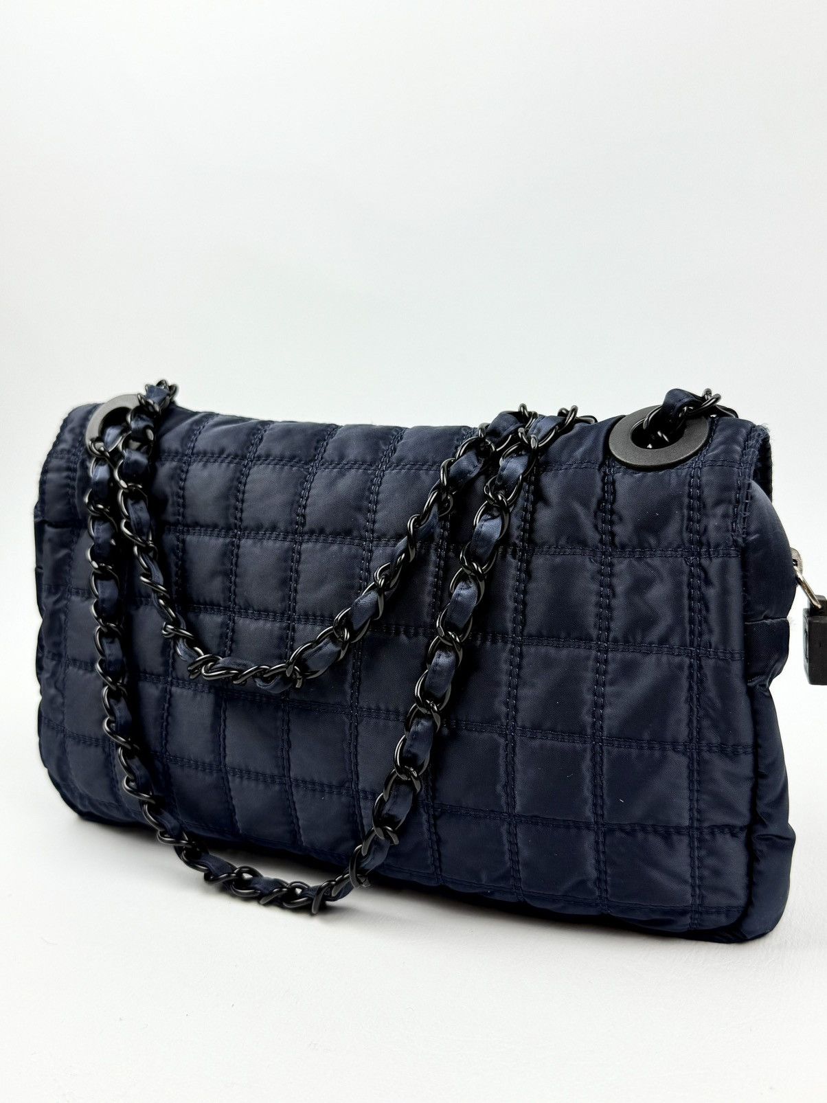 Chanel Chanel - Sports - 2004 - Quilted - Flap Size ONE SIZE - 7 Thumbnail