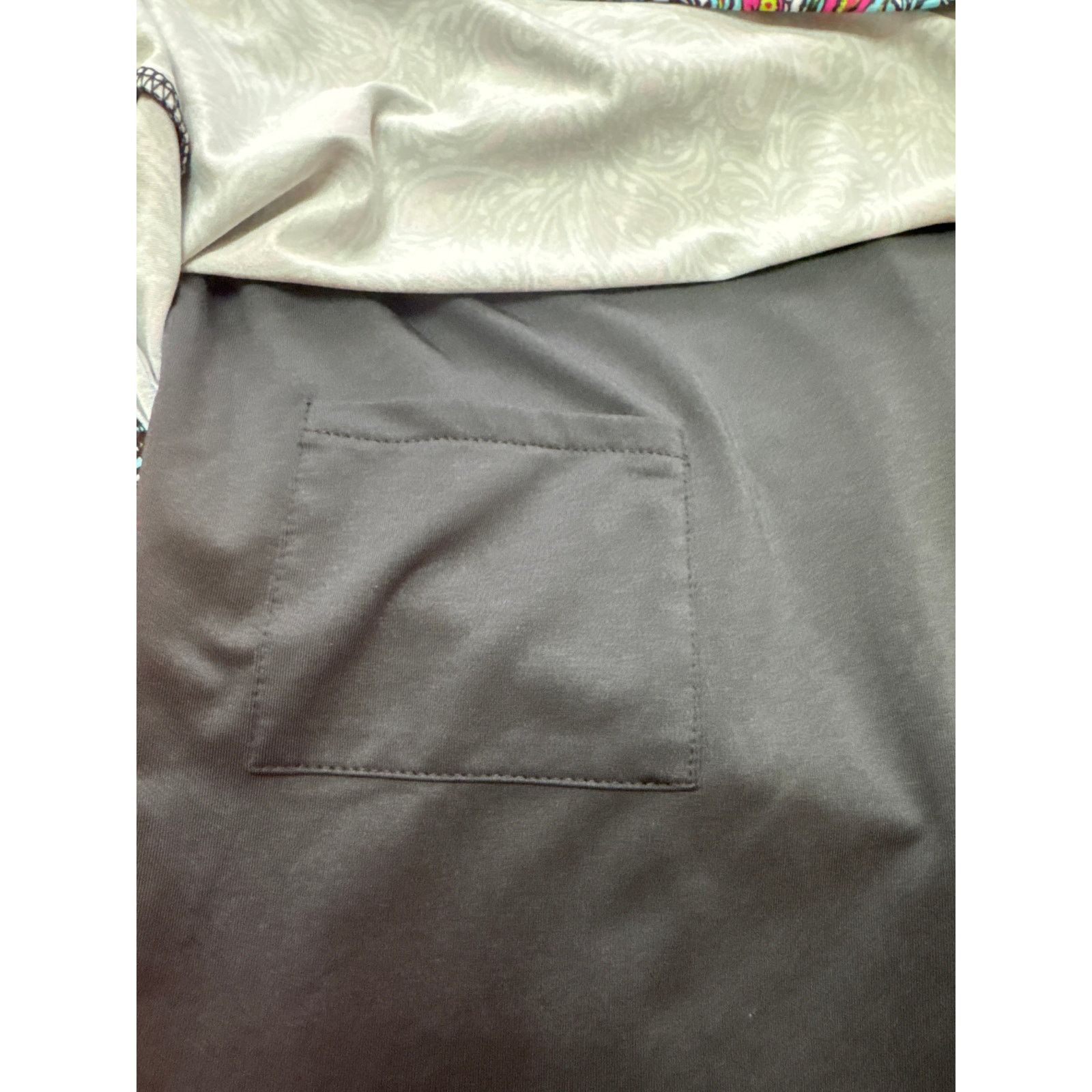 & Other Stories San Soleil Small UV 50+ Cooling Black Capri Paisley Skirt Size ONE SIZE - 6 Thumbnail