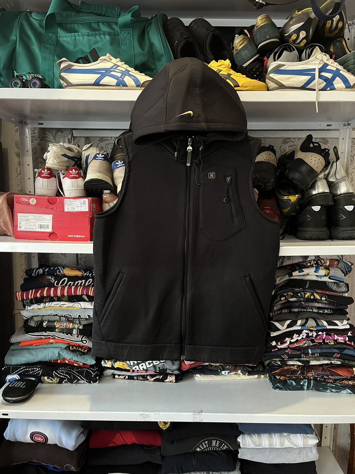 Nike Rare Vintage Nike Shox vest Drill size S hood logo Y2K Size US S / EU 44-46 / 1 - 1 Thumbnail