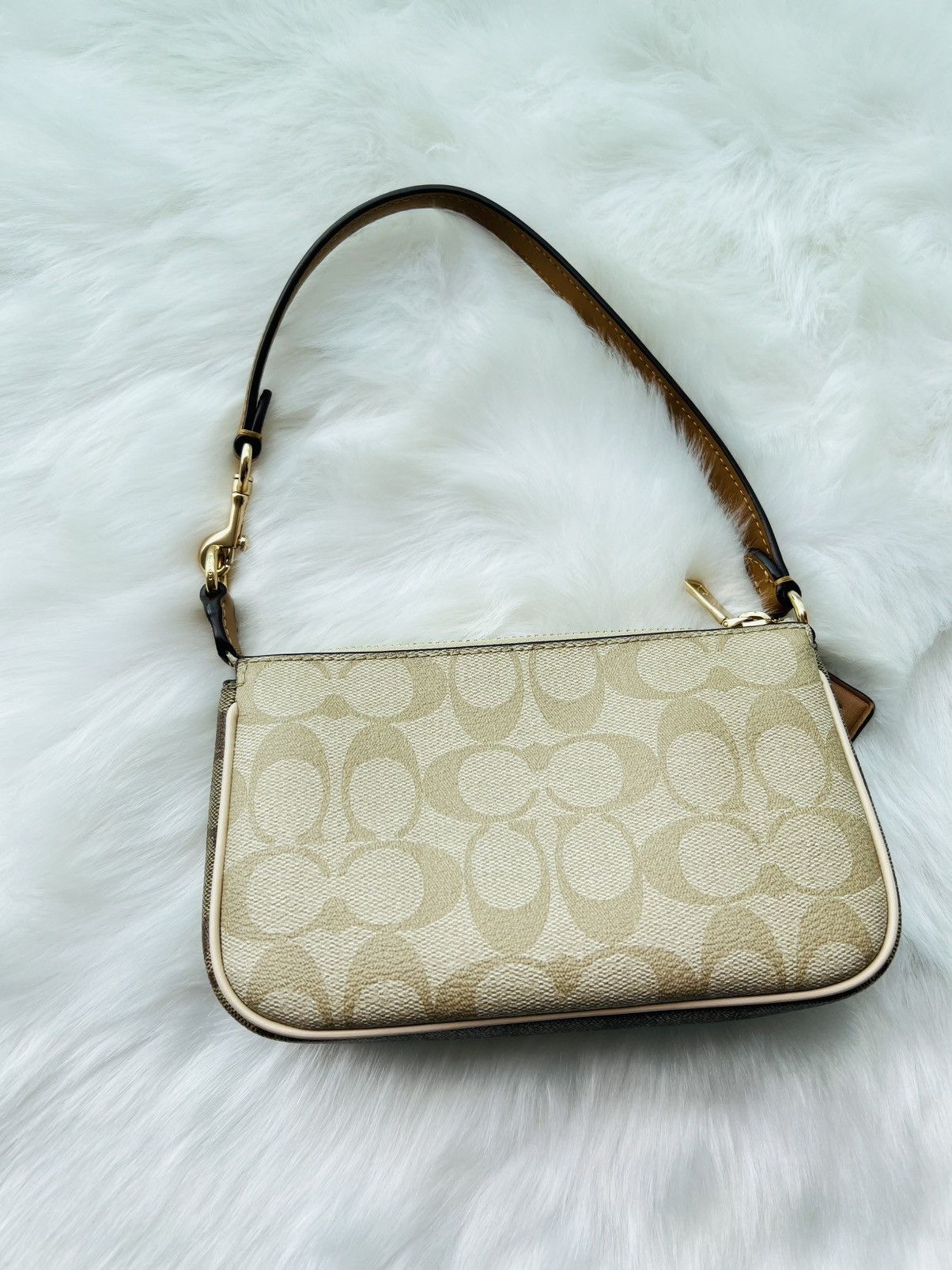 Coach Original COACH NOLITA 19 IN SEASONAL COLOUR Bag Small Logo Size ONE SIZE - 4 Thumbnail
