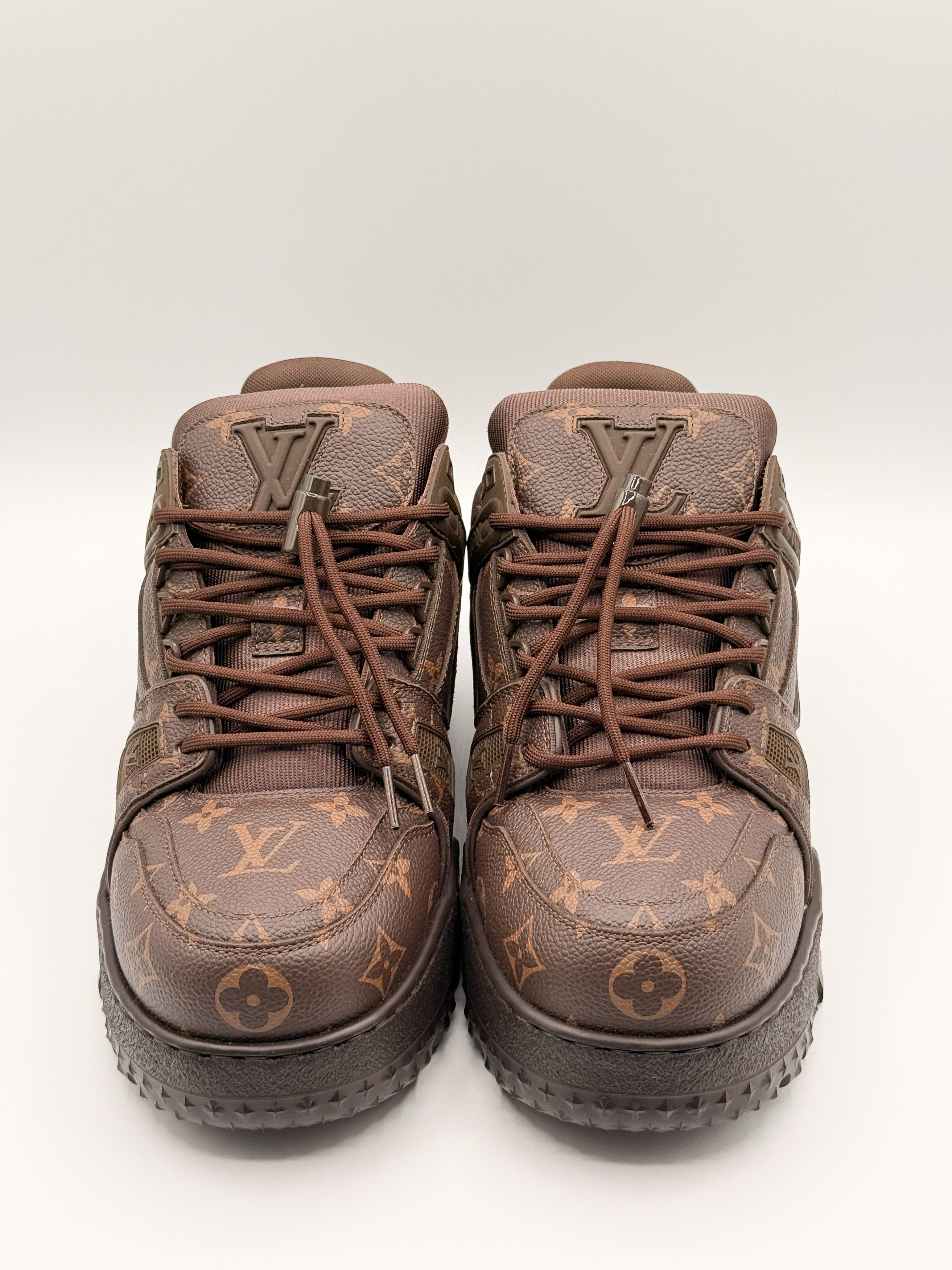 Louis Vuitton Louis Vuitton Trainer Maxi Sneaker Size US 7.5 / EU 40-41 - 1 Thumbnail