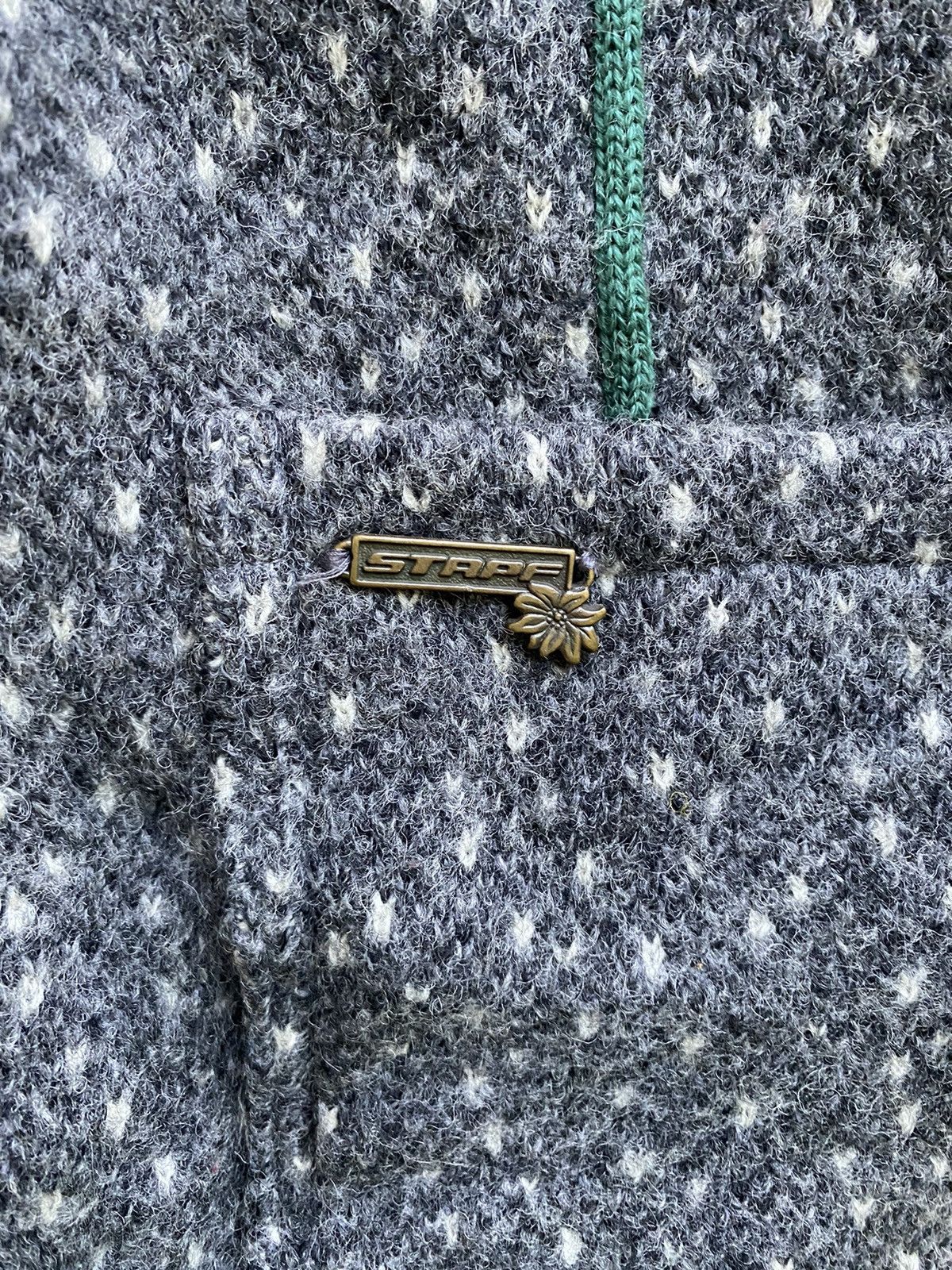 Mostly Heard Rarely Seen Stapf Sportwear Tyrol Blanket Lining Buttonless Cardigan Size US L / EU 52-54 / 3 - 5 Thumbnail