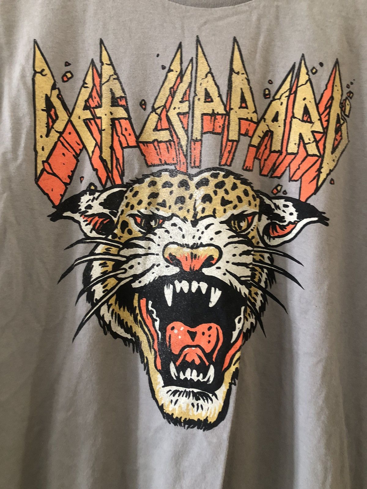 Def Leppard Def Leppard Tour Tshirt Men’s Size Medium Size US M / EU 48-50 / 2 - 4 Thumbnail