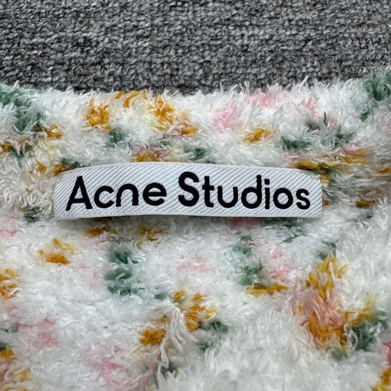 Acne Studios acne studios white sweater 2503-Nextarrow Size US S / EU 44-46 / 1 - 3 Thumbnail