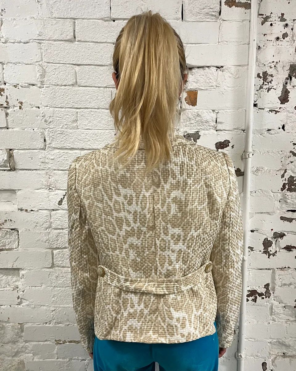 Armani SS2008 Armani Beige Leopard Buttoned White Jacket Size S / US 4 / IT 40 - 3 Thumbnail