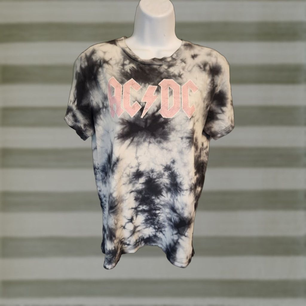 Vintage VINTAGE AC/DC TIE DYE T SHIRT Size Womens Small Black/White/Pink Letters Official Size S / US 4 / IT 40 - 1 Thumbnail