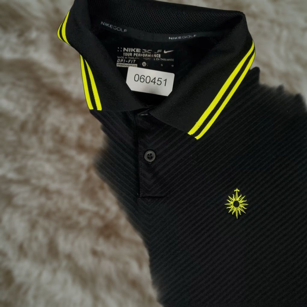 Nike Nike Polo Shirt Mens Large Black Swoosh Golf Short Sleeve Casual Size US L / EU 52-54 / 3 - 1 Thumbnail