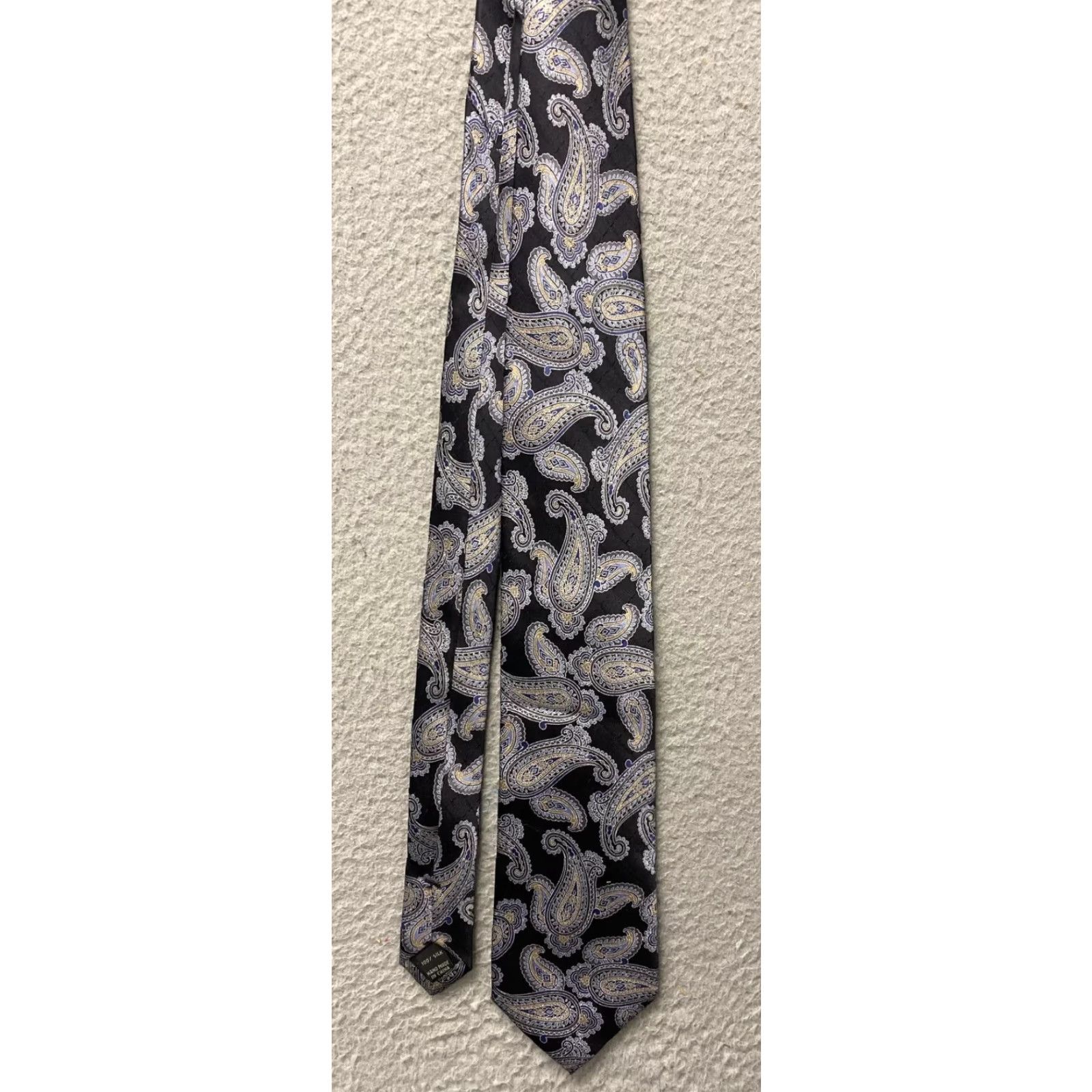 Vintage Jos A Bank Tie Mens Black and White Geometric Necktie Silk Preppy Work Formal Size ONE SIZE - 2 Thumbnail