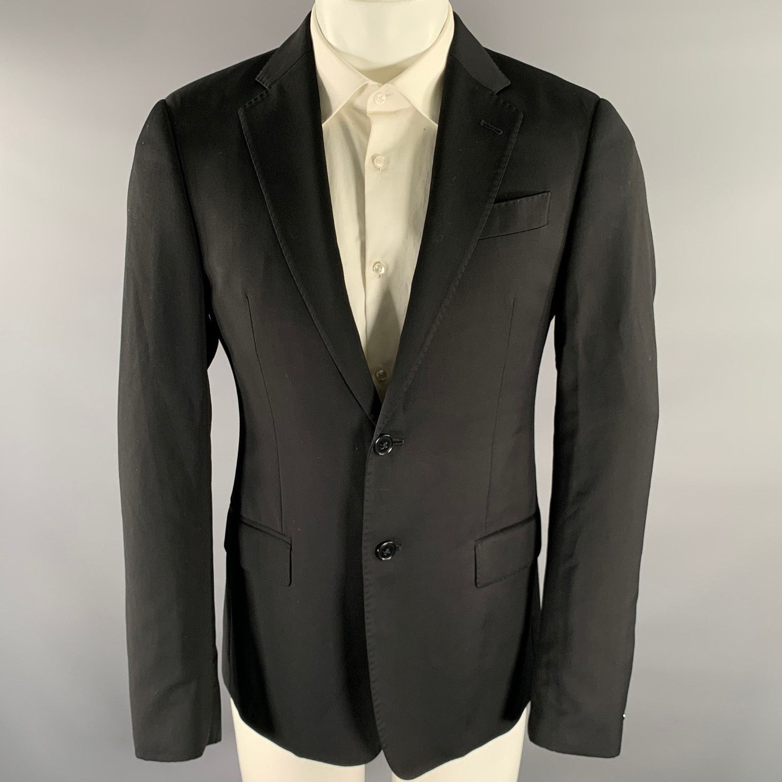 Armani Collezioni ARMANI COLLEZIONI Size 40 Black Wool Notch Lapel Sport Coat Size 40R - 1 Thumbnail