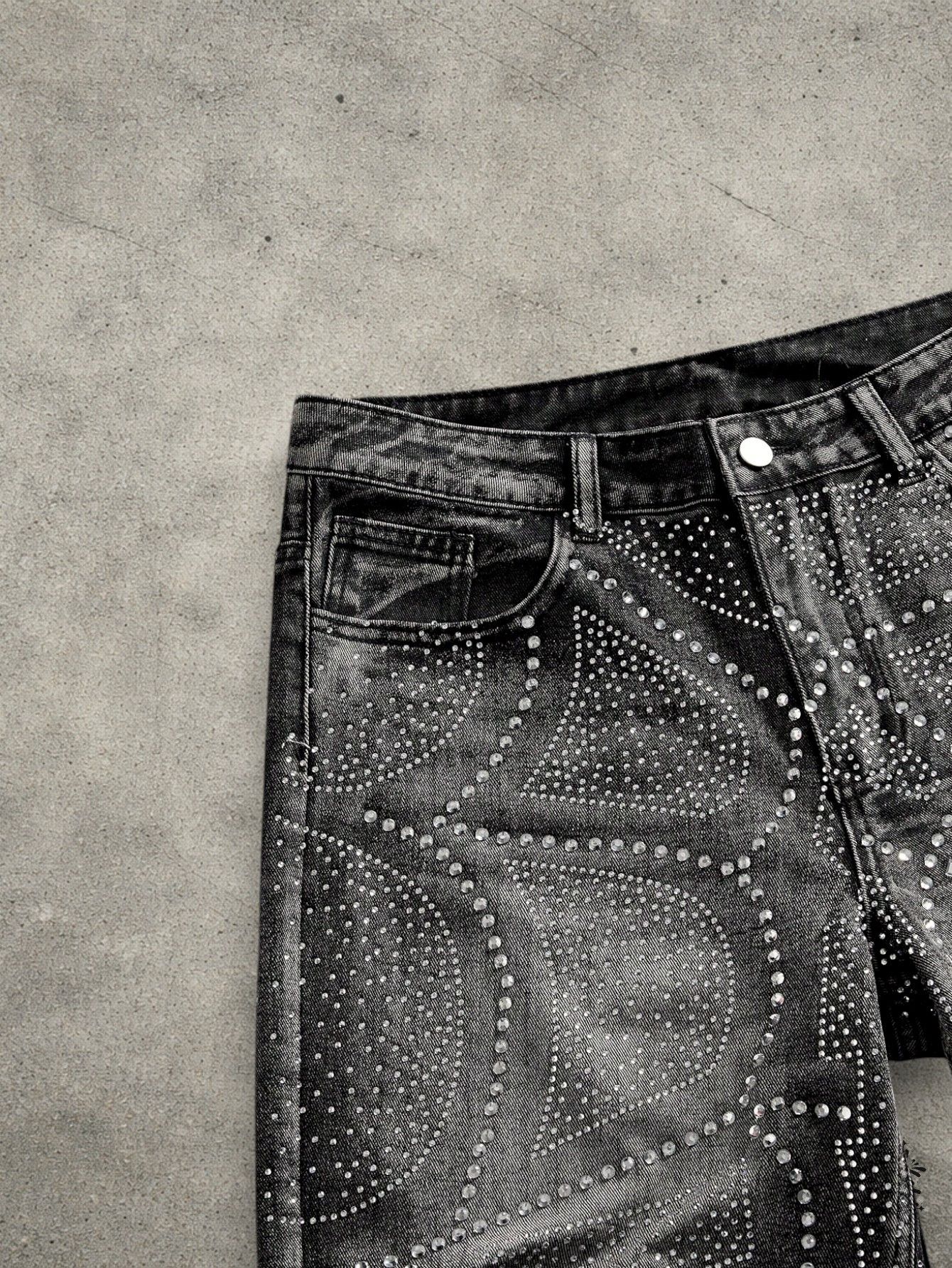 Vintage Dark gray diamonds shorts Size US 32 / EU 48 - 3 Thumbnail