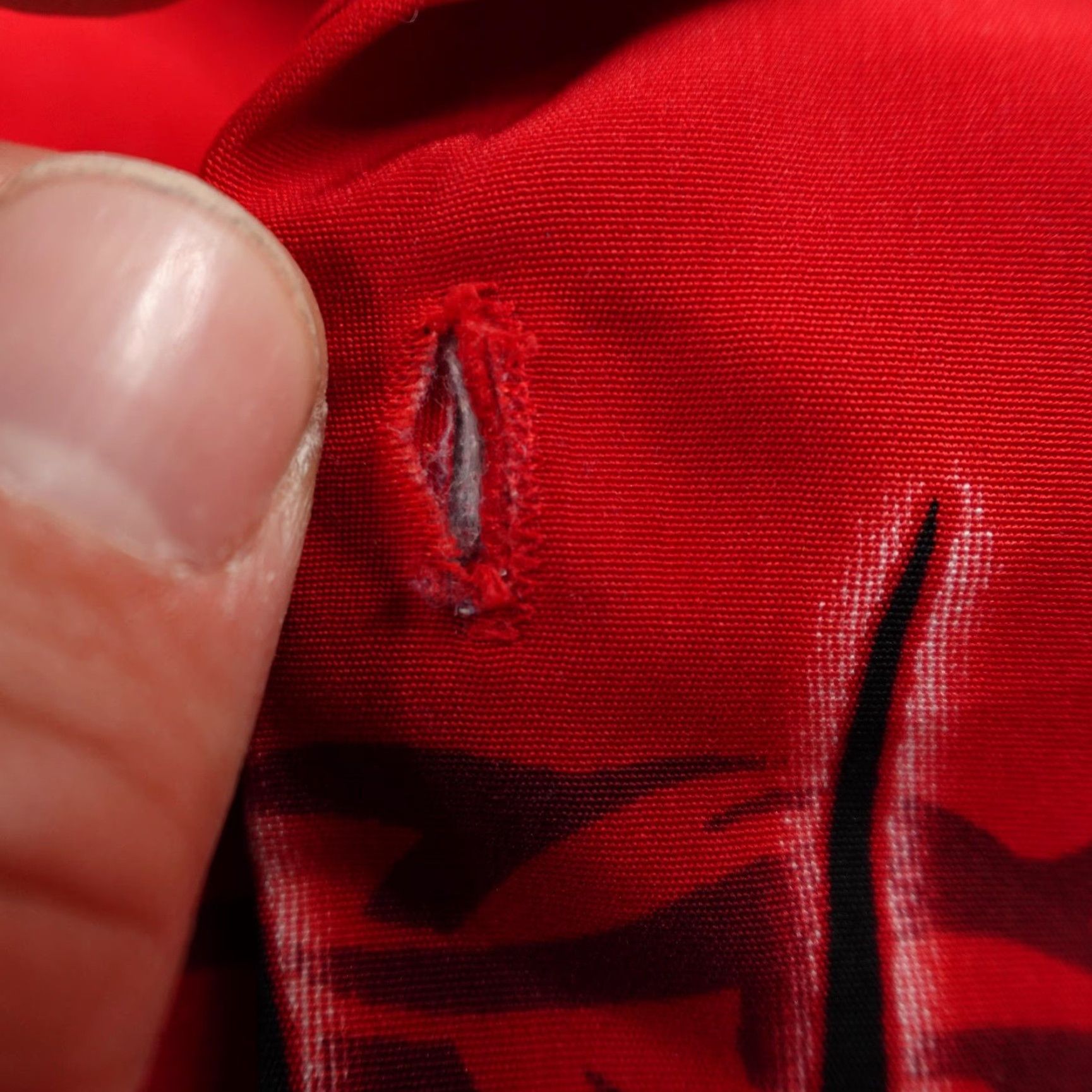 Vintage Vintage Dragonfly Shirt Mens Large Red Black Tribal Barbed Wire Button Up Y2K Size US L / EU 52-54 / 3 - 3 Thumbnail