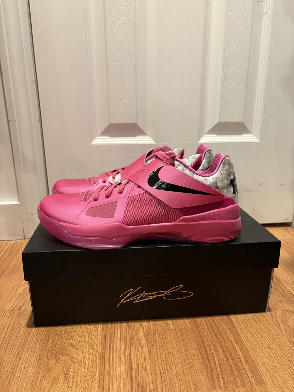 Nike Nike and IV Pink Aunt Pearl Size US 10.5 / EU 43-44 - 2 Thumbnail