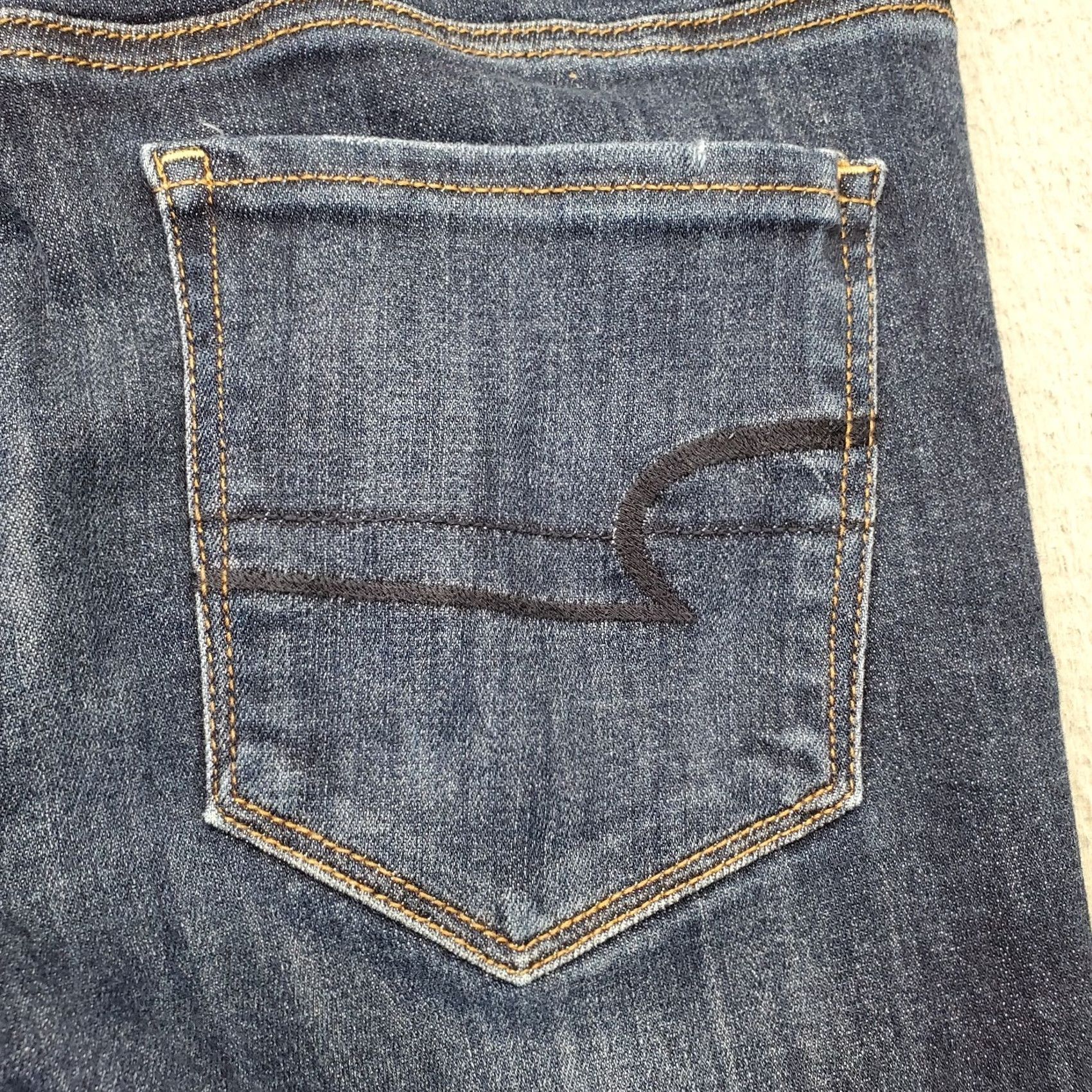 American Eagle Outfitters American Eagle Outfitters Skinny Jeans Womens 8 SHORT Blue Denim Dark Wash Skinny Jeans Womens 8 SHORT Size 30" / US 8 / IT 44 - 7 Thumbnail