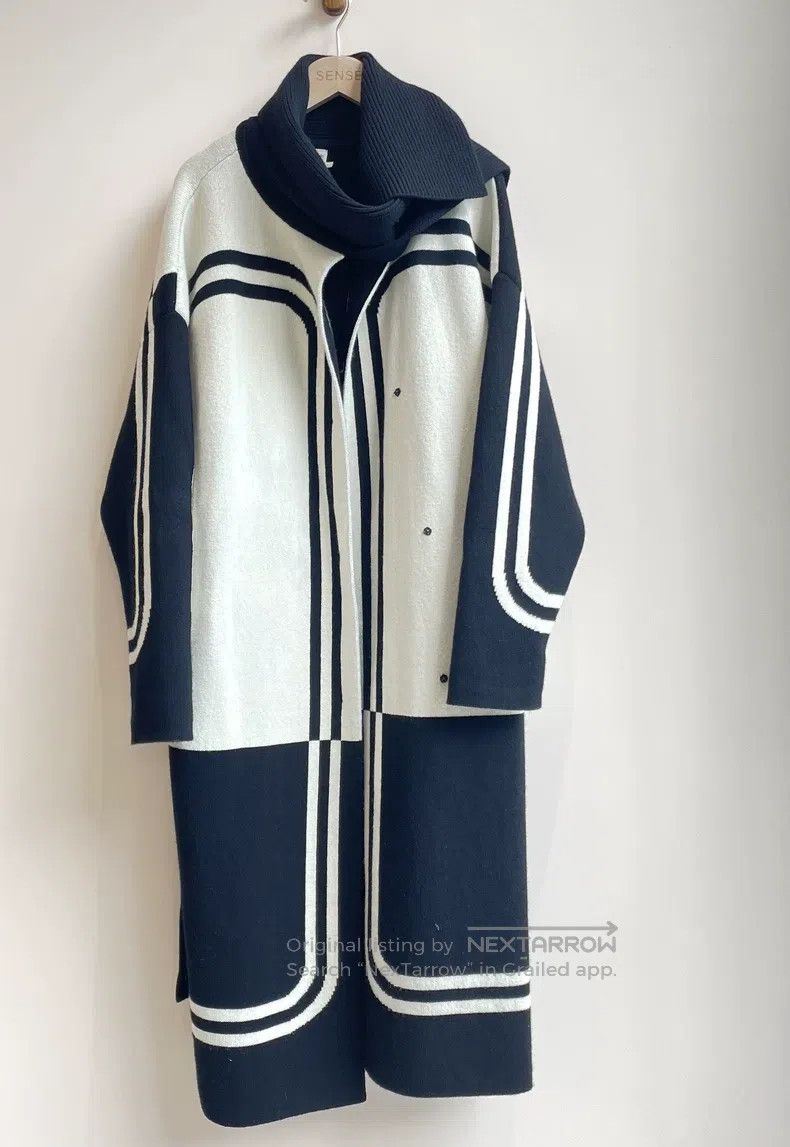 Hermes Hermes Black and white colorway, luxurious harness, heavy Size XXS / US 00 / IT 34 - 1 Thumbnail