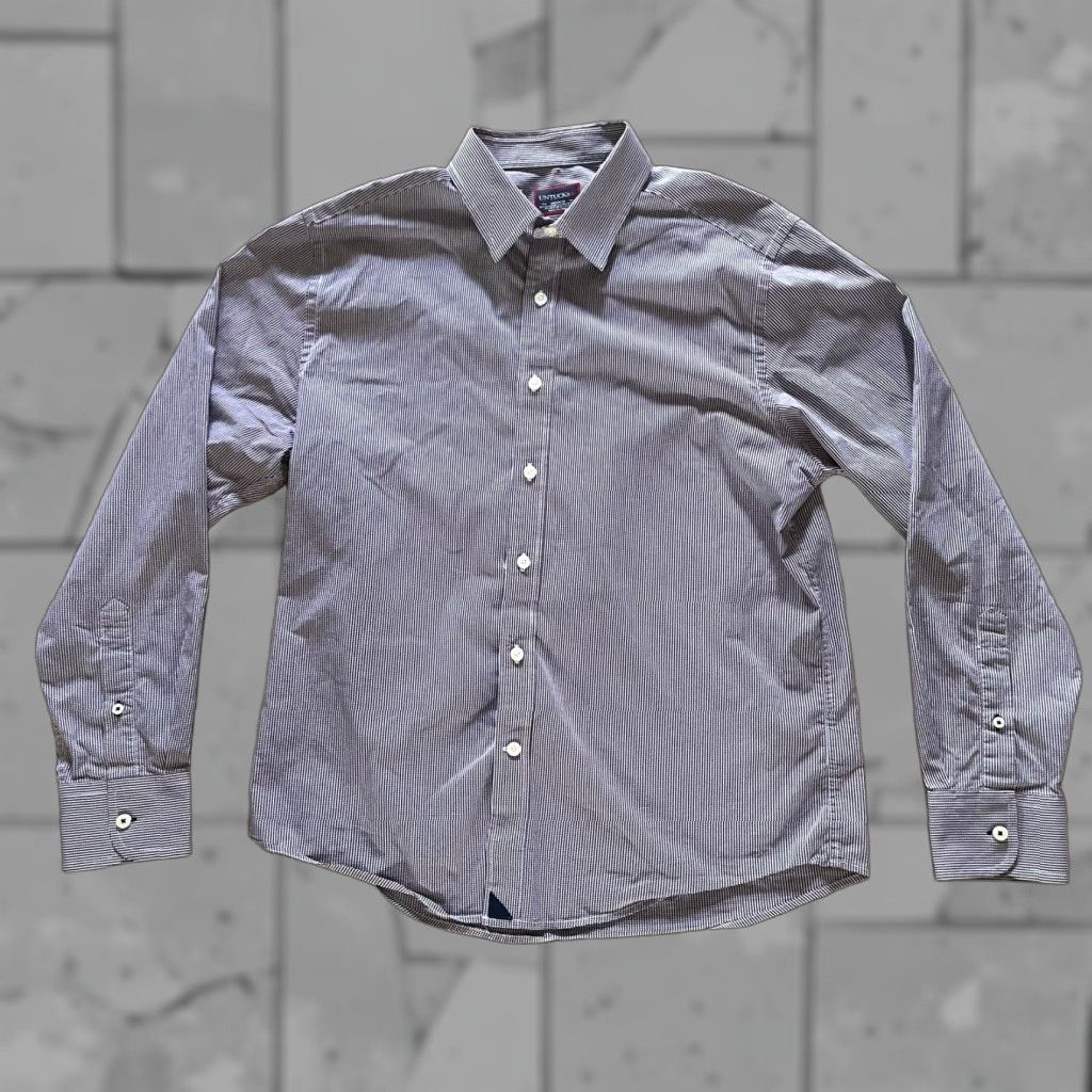 UNTUCKit UNTUCKit Shirt Long Sleeve Button-Up Men’s Size M Purple Adult Men Size US M / EU 48-50 / 2 - 1 Thumbnail