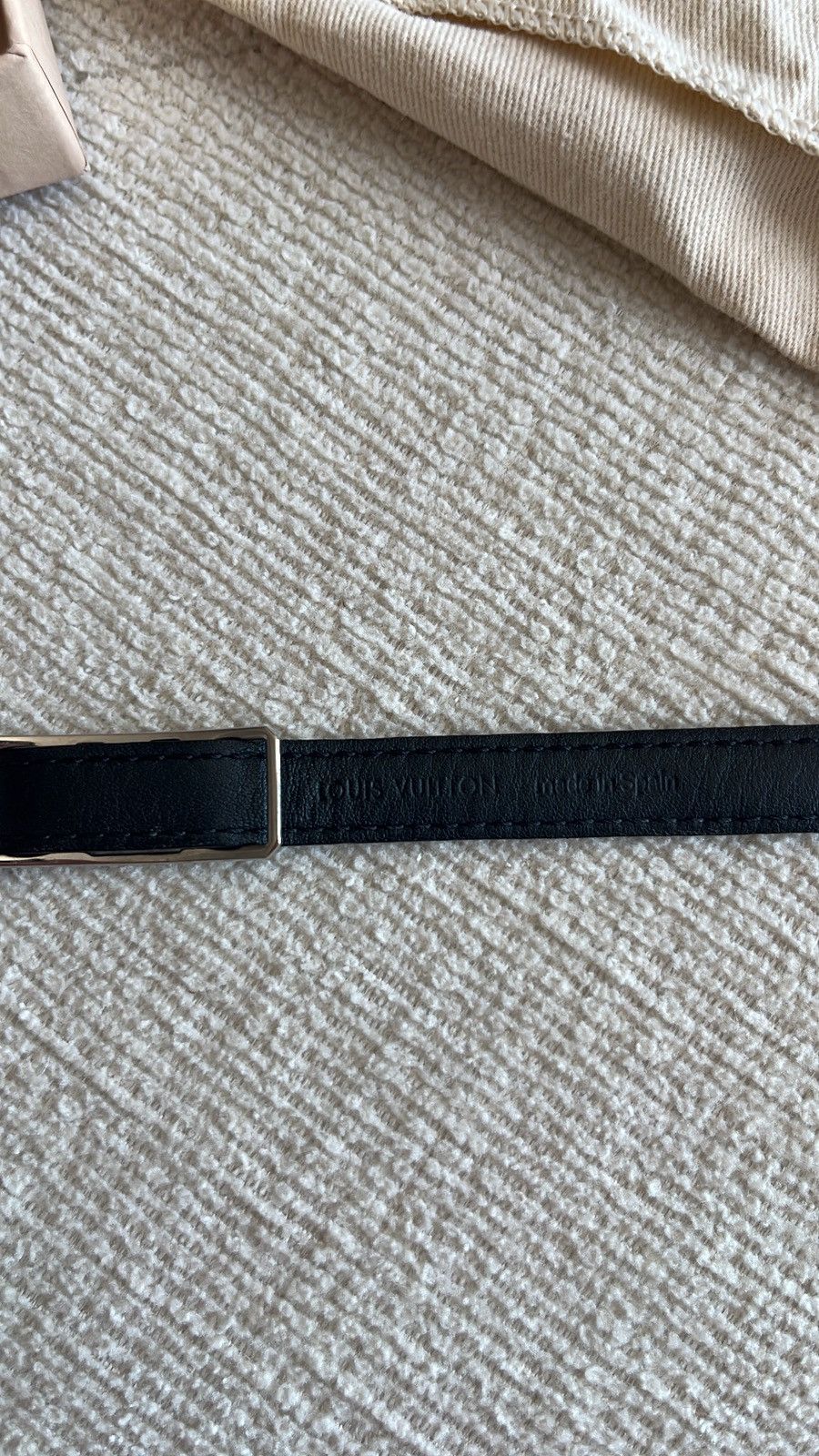 Louis Vuitton Louis Vuitton Damier Graphite Wrap Around Bracelet Size ONE SIZE - 3 Thumbnail