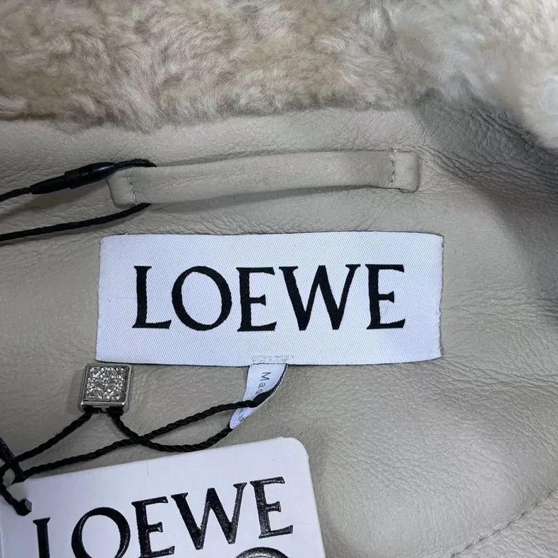 Loewe LOEWE A beige Teddy coat Size 4XL / US 24-26 - 4 Thumbnail