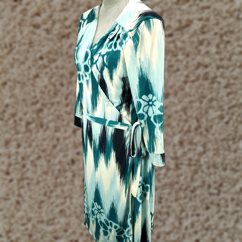 Old Navy VINTAGE Womens Wrap Dress Size L Floral Bohemian Modern Size L / US 10 / IT 46 - 1 Thumbnail
