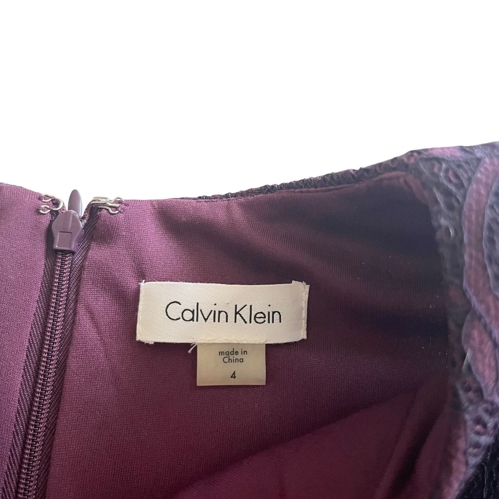 Calvin Klein Calvin Klein Plum Purple Floral Lace Jacquard Cocktail Dress Size S / US 4 / IT 40 - 3 Thumbnail