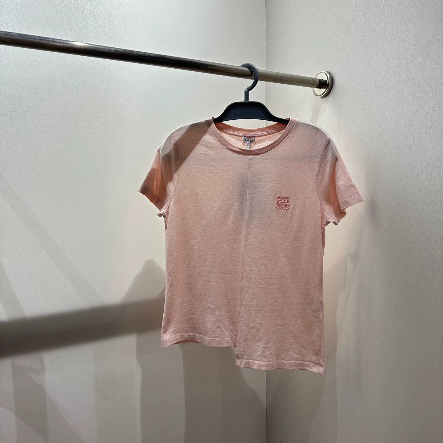 Loewe Loewe apr427 Embroidered Logo Irregular Tee S Size S / US 4 / IT 40 - 1 Thumbnail