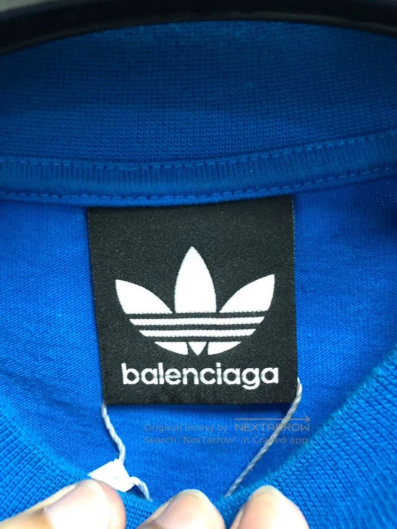 Balenciaga Balenciaga Three Stripes Logo Printed Short Sleeve T-Shirt Size US S / EU 44-46 / 1 - 3 Thumbnail