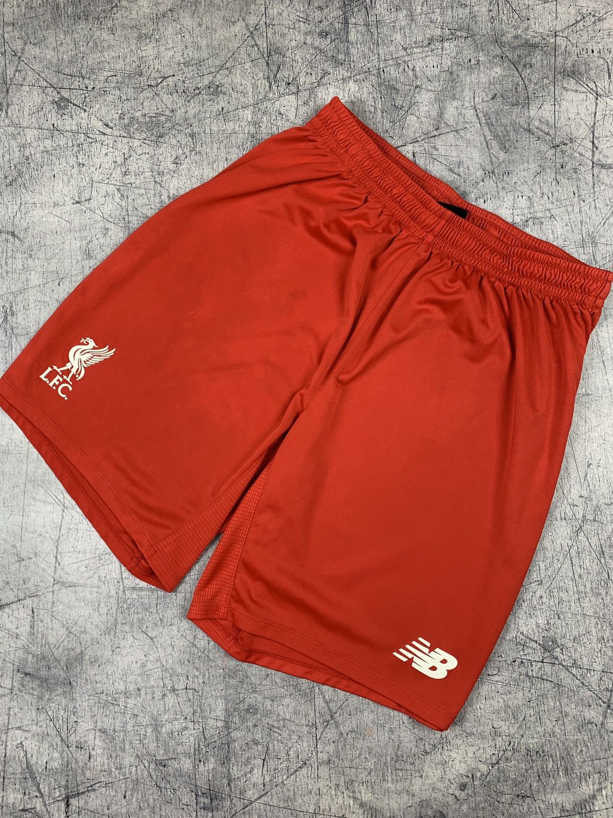 New Balance New Balance x Liverpool Football Soccer Shorts Size L Red Size US 34 / EU 50 - 1 Thumbnail