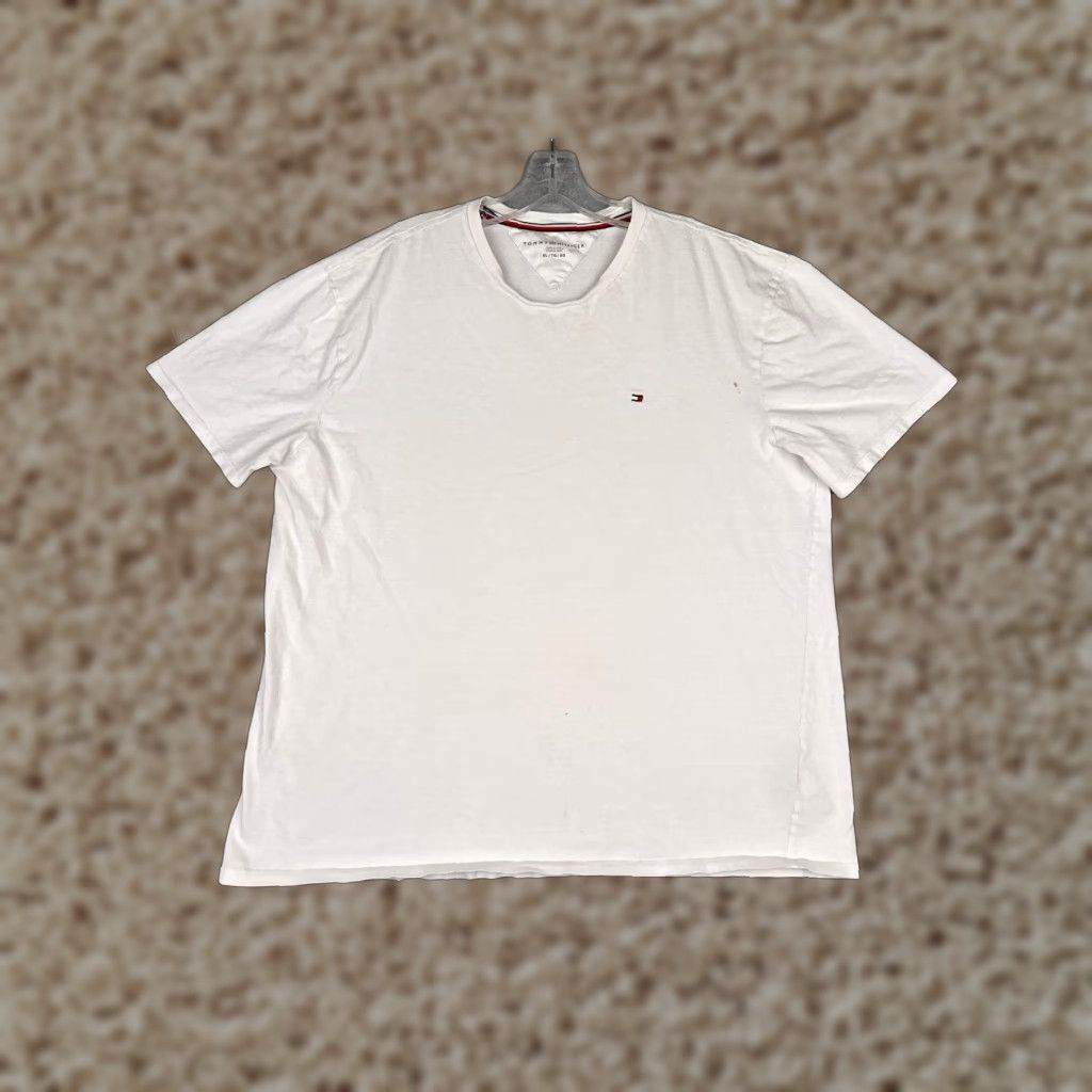 Tommy Hilfiger Tommy Hilfiger Shirt Adult XL White 100% Cotton Short Sleeve Crew READ Size US XL / EU 56 / 4 - 1 Thumbnail