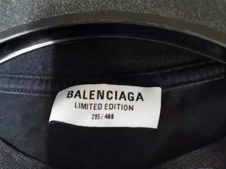 Balenciaga Balenciaga Men's Vintage Short Sleeve T-Shirt Size US L / EU 52-54 / 3 - 3 Thumbnail