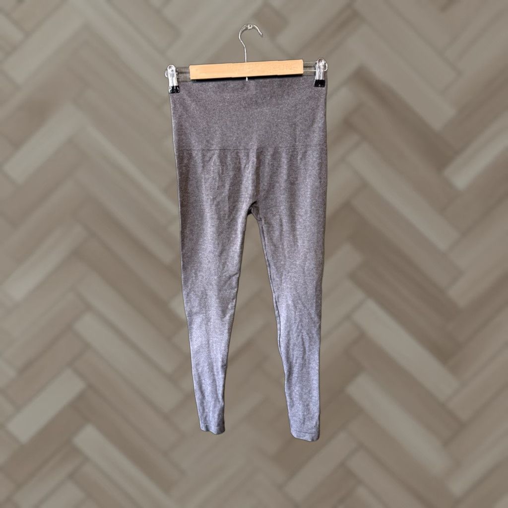 Vintage Soma Womens Cropped Leggings Gray Nylon Pull On Size M Leggings Athletic Activewear Women Size 32" / US 10 / IT 46 - 1 Thumbnail