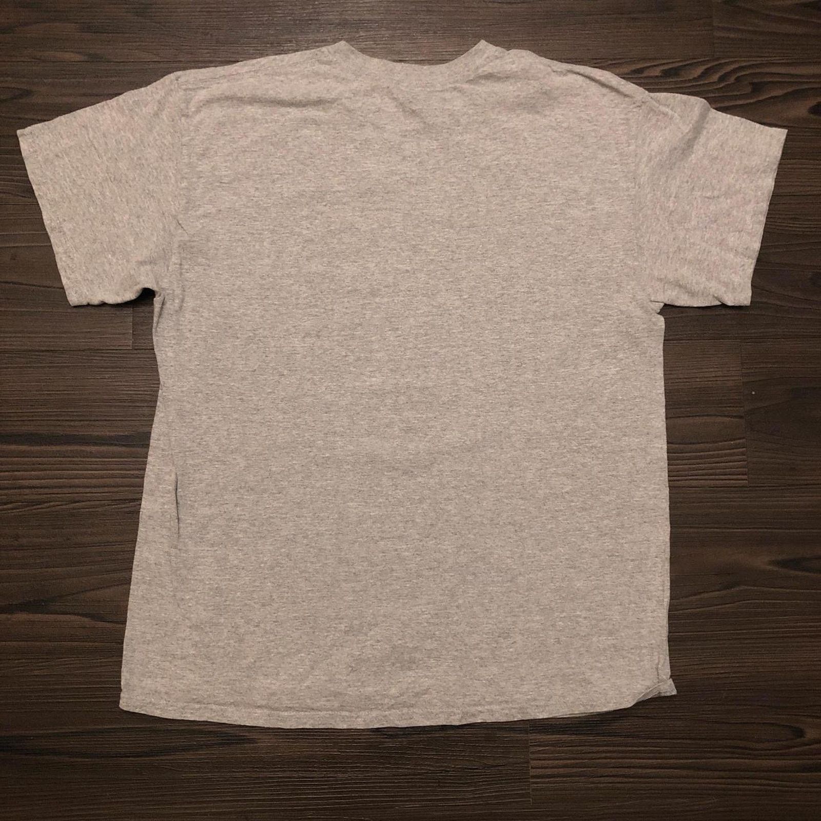 Gildan Grey Distressed USA Flag Bald Eagle Graphic Tee Size US L / EU 52-54 / 3 - 2 Thumbnail