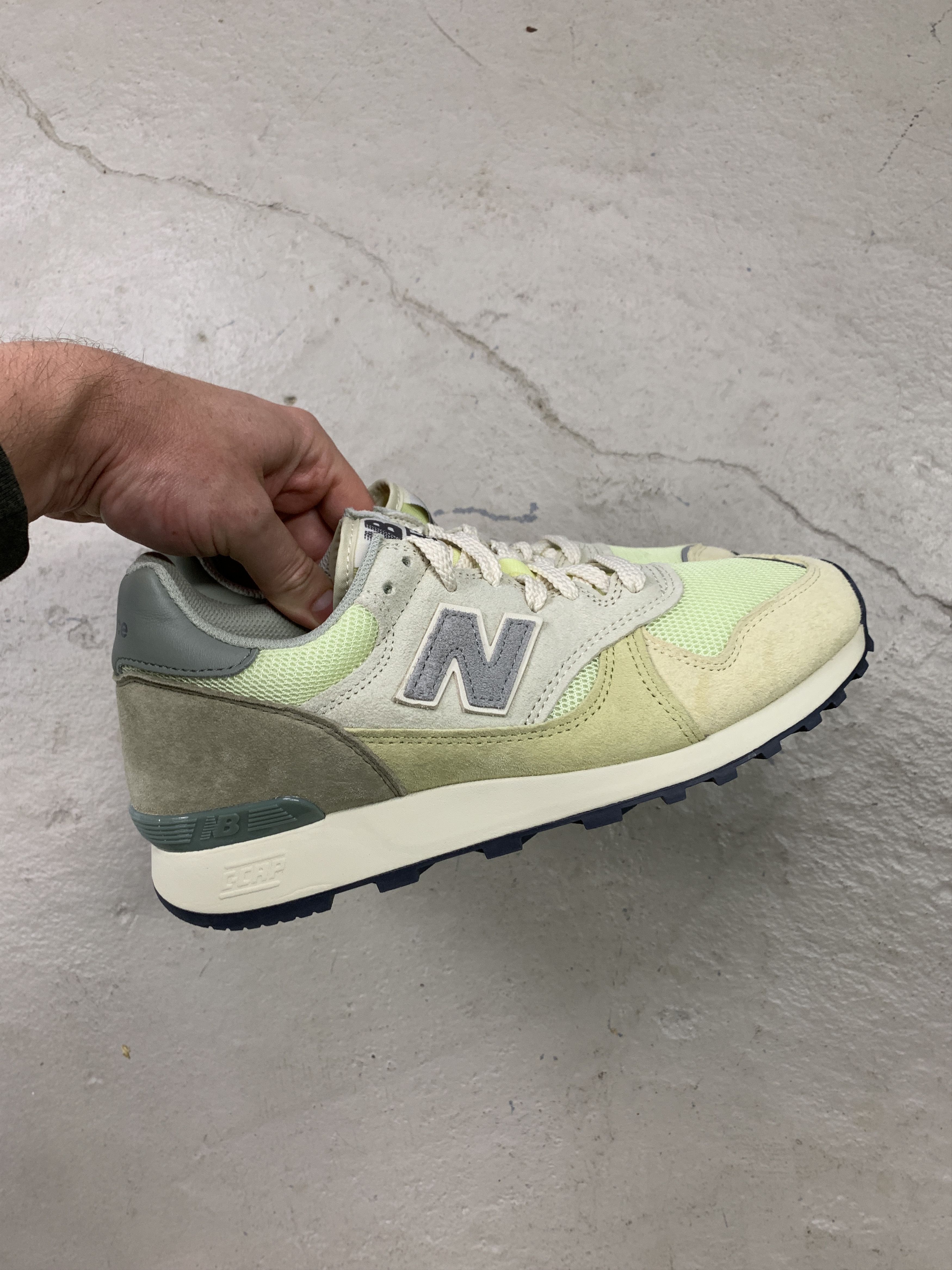 Auralee × New Balance 475 Aloe Wash Beechnut Size US 7.5 / EU 40-41 - 3 Thumbnail