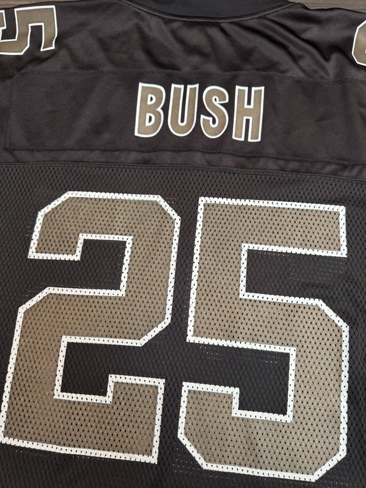 Reebok New Orleans Saints REGGIE BUSH #25 NFL Equipment Home Jersey Size US XL / EU 56 / 4 - 9 Thumbnail