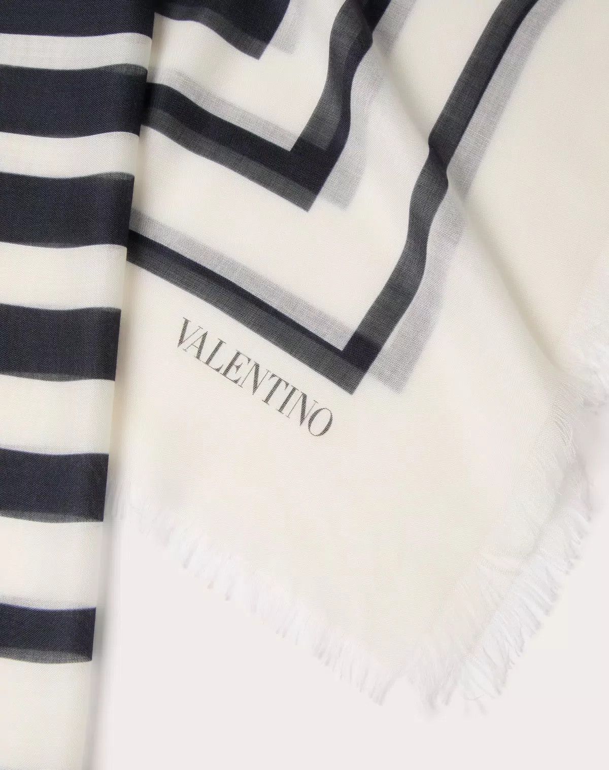 Valentino oc11z0725 Size:OS/Shawl In Cashmere And Silk in Blue/White Size ONE SIZE - 3 Thumbnail