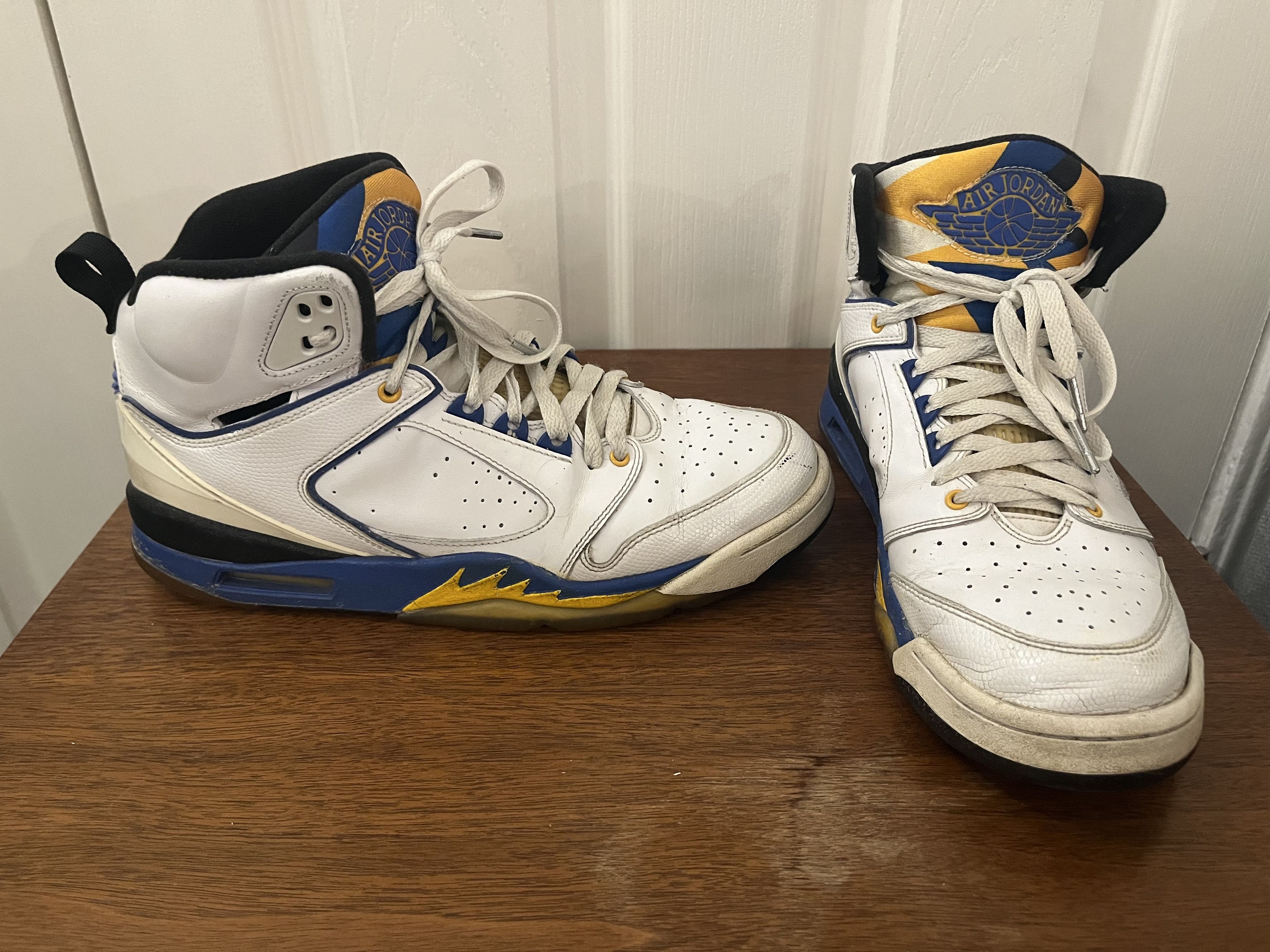 image of Airjordan Sixty Plus 60+ Laney White Varsity Royal Shoes, Men's (Size 10)