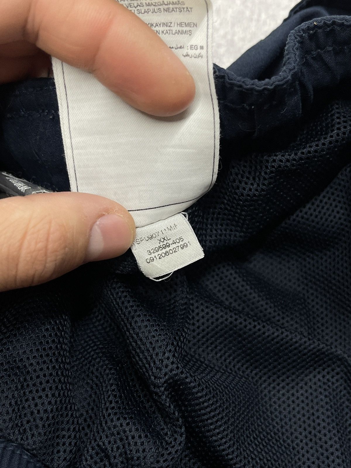 Nike Vintage Nike Nylon Sweatpants Navy Drill Y2K ACG TECH Size US 38 / EU 54 - 14 Thumbnail