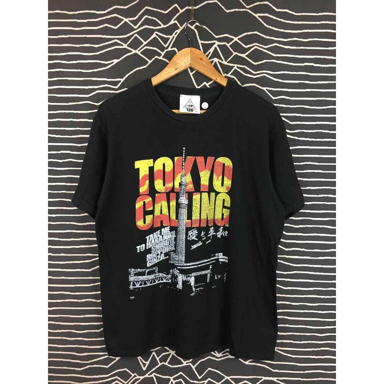 Japanese Brand × Vintage Tokyo Sadistic Designs Tokyo Calling The Clash Graphic Tee Size US L / EU 52-54 / 3 - 1 Thumbnail