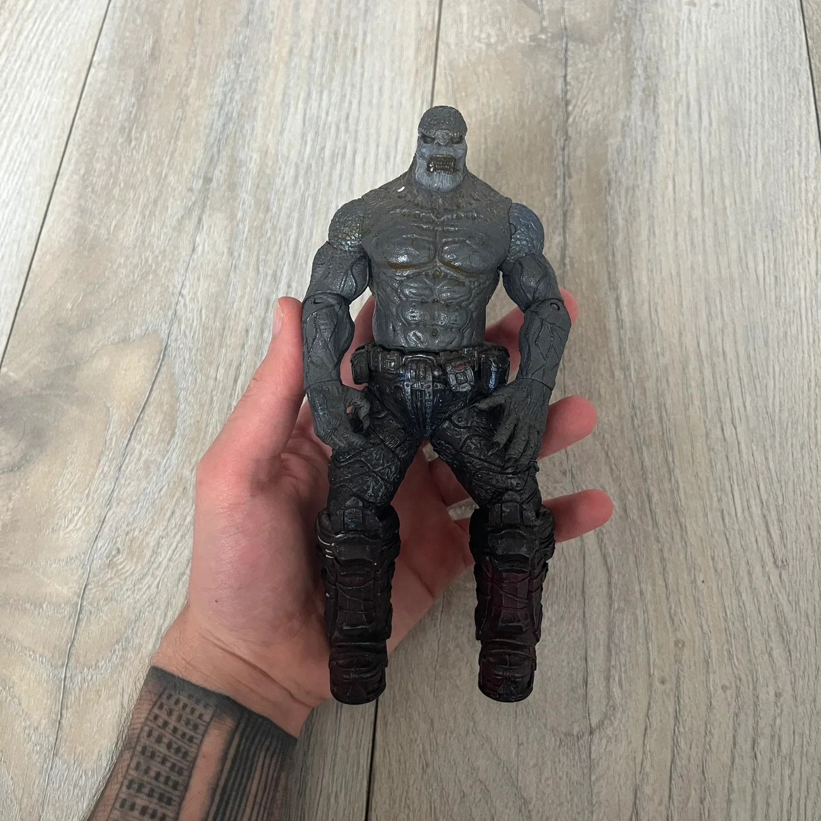 FaZe NECA 2009 Gears Of War Lambent Grenadier Action Figure Size ONE SIZE - 1 Thumbnail
