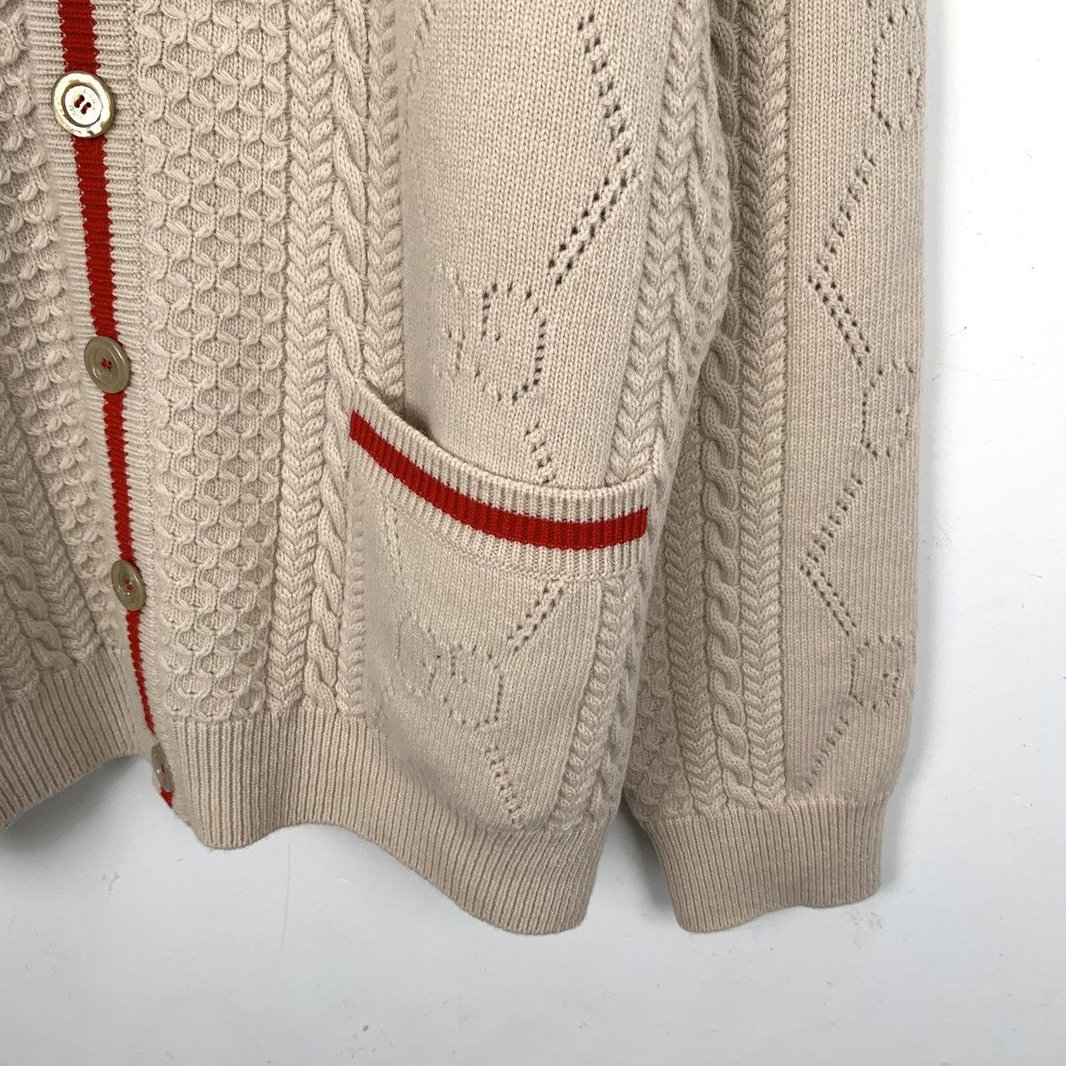 Gucci Gucci Hollow Out Wool V-neck Long Sleeve Knit Sweater K26WX Size S / US 4 / IT 40 - 4 Thumbnail