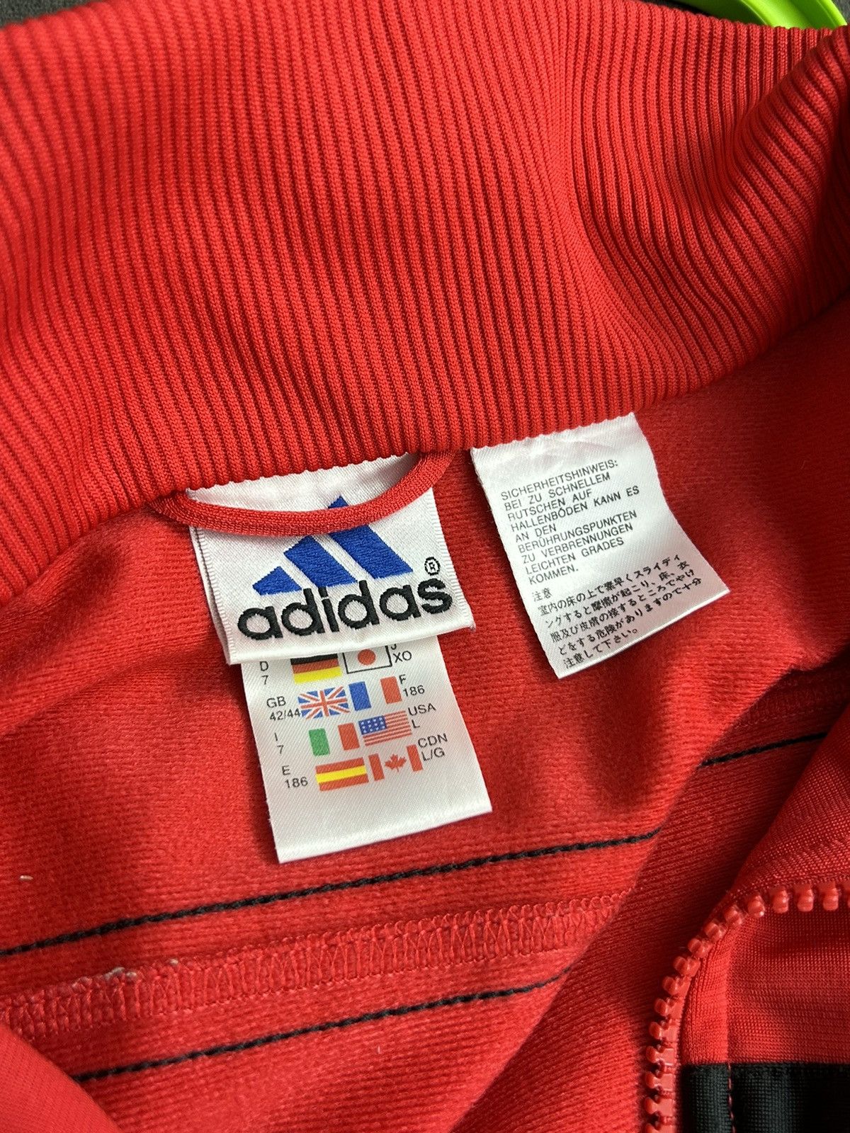Adidas AC MILAN Adidas 2000 - 2002 vintage JACKET Size US L / EU 52-54 / 3 - 10 Thumbnail
